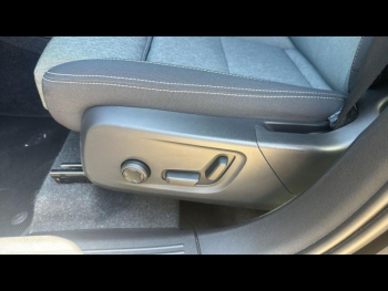 Photo 19 du bon plan VOLVO XC40 B3 163ch Plus DCT 7 occasion à 34990 €