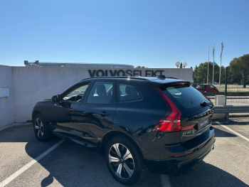 Photo 3 du bon plan VOLVO XC60 T6 Hybride Rechargeable 253 + 145ch Plus Style Dark Geartronic 8 AWD occasion à 54900 €