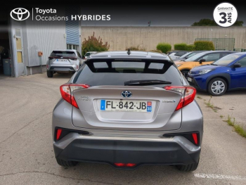 Photo 4 du bon plan TOYOTA C-HR 122h Design 2WD E-CVT RC18 occasion à 18490 €