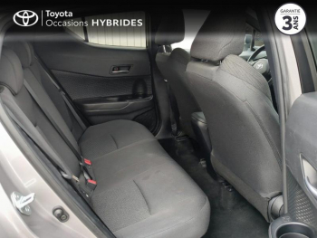 Photo 7 du bon plan TOYOTA C-HR 122h Design 2WD E-CVT RC18 occasion à 18490 €
