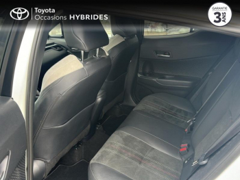 Photo 12 du bon plan TOYOTA C-HR 122h GR-Sport 2WD E-CVT MY22 occasion à 23990 €