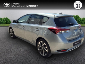 Photo 2 du bon plan TOYOTA Auris HSD 136h Design occasion à 16490 €