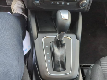 Photo 21 du bon plan FORD Focus SW 1.0 Flexifuel mHEV 125ch Titanium X Business Powershift occasion à 24990 €