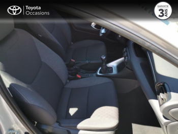 Photo 12 du bon plan TOYOTA Yaris 70 VVT-i Dynamic Business 5p MY21 occasion à 13990 €