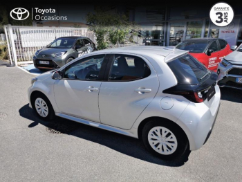 Photo 17 du bon plan TOYOTA Yaris 70 VVT-i Dynamic Business 5p MY21 occasion à 13990 €