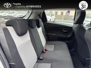 Photo 7 du bon plan TOYOTA Yaris 100h Dynamic 5p RC19 occasion à 14990 €