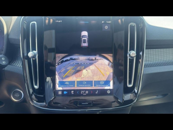 Photo 8 du bon plan VOLVO XC40 B3 163ch Ultra DCT 7 occasion à 37990 €