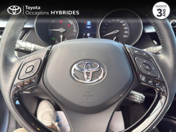 Photo 13 du bon plan TOYOTA C-HR 122h Edition 2WD E-CVT MY20 occasion à 18900 €