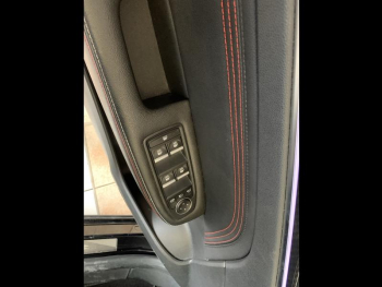 Photo 8 du bon plan RENAULT Arkana 1.6 E-Tech 145ch RS Line -21B occasion à 21490 €
