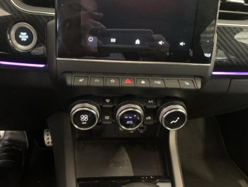 Photo 12 du bon plan RENAULT Arkana 1.6 E-Tech 145ch RS Line -21B occasion à 21490 €