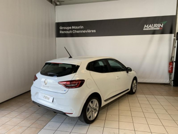 Photo 2 du bon plan RENAULT Clio 1.6 E-Tech 140ch Zen occasion à 14490 €