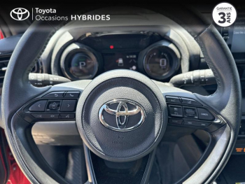 Photo 13 du bon plan TOYOTA Yaris 116h PremiÃ¨re 5p occasion à 18990 €