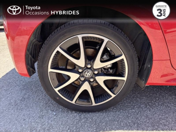 Photo 16 du bon plan TOYOTA Yaris 116h PremiÃ¨re 5p occasion à 18990 €