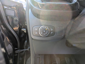 Photo 8 du bon plan FORD Puma 1.0 Flexifuel 125ch S&S mHEV Titanium occasion à 16990 €