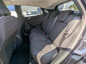 Photo 14 du bon plan FORD Puma 1.0 Flexifuel 125ch S&S mHEV Titanium occasion à 16990 €
