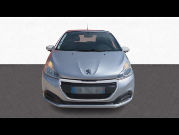 Photo 8 du bon plan PEUGEOT 208 1.2 PureTech 68ch Like 3p occasion à 7490 €