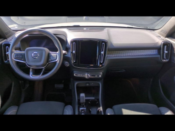 Photo 4 du bon plan VOLVO XC40 B3 163ch Ultimate DCT 7 occasion à 37890 €