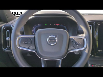 Photo 22 du bon plan VOLVO XC40 B3 163ch Ultimate DCT 7 occasion à 37890 €