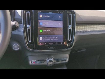 Photo 24 du bon plan VOLVO XC40 B3 163ch Ultimate DCT 7 occasion à 37890 €