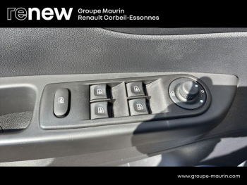Photo 16 du bon plan RENAULT Captur 1.2 TCe 120ch Stop&Start energy Wave EDC Euro6 2016 occasion à 9990 €