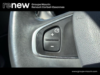 Photo 20 du bon plan RENAULT Captur 1.2 TCe 120ch Stop&Start energy Wave EDC Euro6 2016 occasion à 9990 €