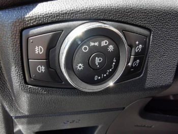 Photo 20 du bon plan FORD EcoSport 1.0 EcoBoost 125ch Active 6cv occasion à 16490 €
