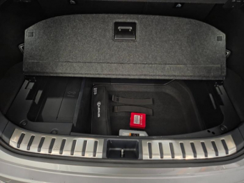 Photo 13 du bon plan LEXUS NX 300h 2WD Design MY21 occasion à 32990 €