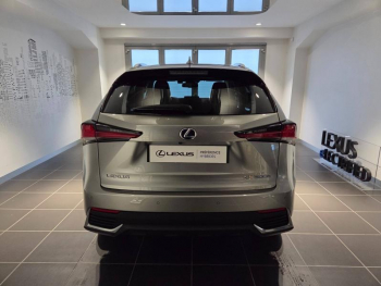 Photo 15 du bon plan LEXUS NX 300h 2WD Design MY21 occasion à 32990 €