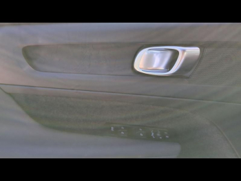 Photo 9 du bon plan VOLVO XC40 Recharge 231ch Start EDT occasion à 29890 €