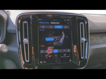 Photo 23 du bon plan VOLVO XC40 Recharge 231ch Start EDT occasion à 29890 €