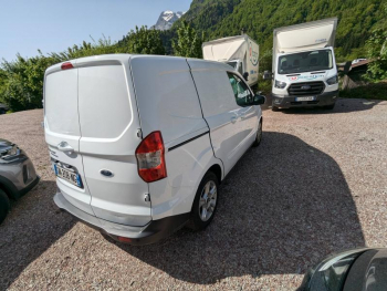 Photo 2 du bon plan FORD Transit Courier VUL 1.0E 100ch Stop&Start Limited occasion à 16990 €