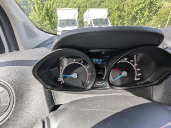 Photo 5 du bon plan FORD Transit Courier VUL 1.0E 100ch Stop&Start Limited occasion à 16990 €