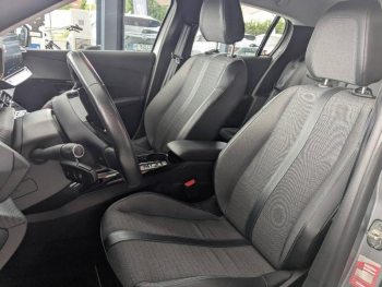 Photo 4 du bon plan PEUGEOT 208 1.2 PureTech 100ch S&S Allure occasion à 12990 €