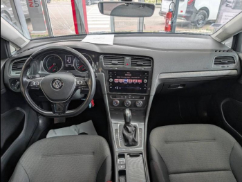 Photo 2 du bon plan VOLKSWAGEN Golf 2.0 TDI 150ch FAP Confortline Business DSG7 Euro6d-T 5p occasion à 19990 €