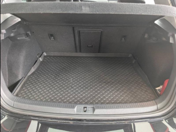Photo 11 du bon plan VOLKSWAGEN Golf 2.0 TDI 150ch FAP Confortline Business DSG7 Euro6d-T 5p occasion à 19990 €