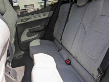 Photo 9 du bon plan VOLVO EX30 Single Extended Range 272ch Ultra occasion à 37290 €