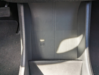 Photo 13 du bon plan VOLVO EX30 Single Extended Range 272ch Ultra occasion à 37290 €