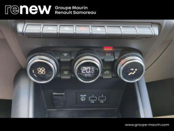 Photo 22 du bon plan RENAULT Captur 1.6 E-Tech Plug-in 160ch Intens occasion à 17900 €