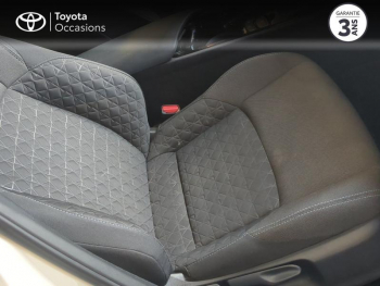 Photo 6 du bon plan TOYOTA C-HR 122h Edition 2WD E-CVT MY20 occasion à 21990 €