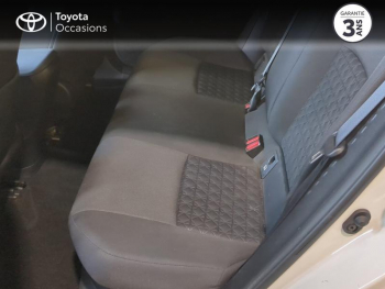 Photo 12 du bon plan TOYOTA C-HR 122h Edition 2WD E-CVT MY20 occasion à 21990 €
