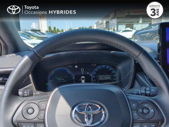 Photo 13 du bon plan TOYOTA Corolla 1.8 140ch Design MY23 occasion à 24990 €
