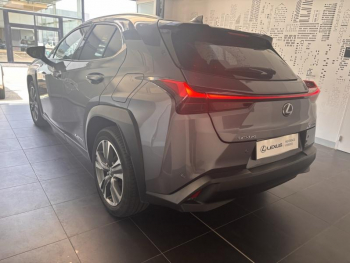 Photo 13 du bon plan LEXUS UX 300e Executive occasion à 22890 €