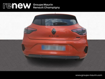 Photo 4 du bon plan RENAULT Clio 1.6 E-Tech 145ch full hybrid esprit Alpine - 24 occasion à 23900 €
