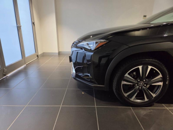 Photo 14 du bon plan LEXUS UX 250h 2WD Premium Edition MY21 occasion à 25490 €
