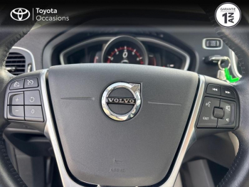 Photo 13 du bon plan VOLVO V40 T2 122ch Momentum Business Geartronic occasion à 14889 €