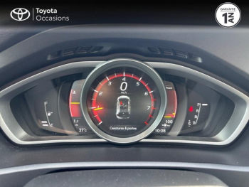 Photo 14 du bon plan VOLVO V40 T2 122ch Momentum Business Geartronic occasion à 14889 €