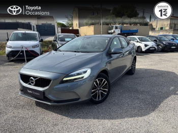 Photo 22 du bon plan VOLVO V40 T2 122ch Momentum Business Geartronic occasion à 14889 €