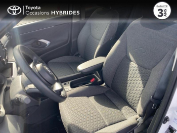 Photo 11 du bon plan TOYOTA Yaris Cross 116h Dynamic Business + Programme Beyond Zero Academy MY22 occasion à 24190 €