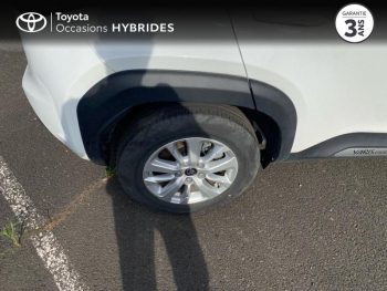 Photo 16 du bon plan TOYOTA Yaris Cross 116h Dynamic Business + Programme Beyond Zero Academy MY22 occasion à 24190 €