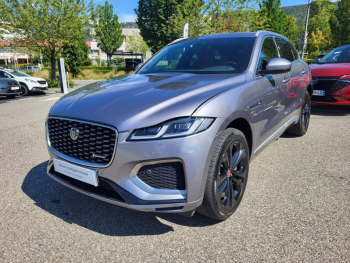 Photo 14 du bon plan JAGUAR F-Pace P400e Plug-in-Hybrid R-Dynamic SE BVA8 AWD occasion à 47990 €